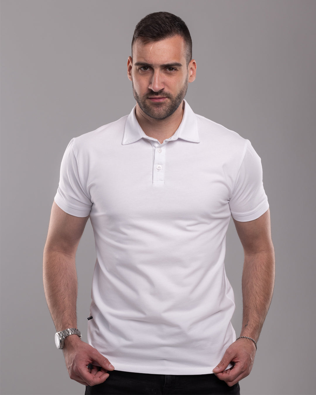 ๐ง๐ต๐ฒ ๐๐ฒ๐ฎ๐น ๐ ๐ฎ๐ธ๐ฒ๐ฟ | Polo majica - White