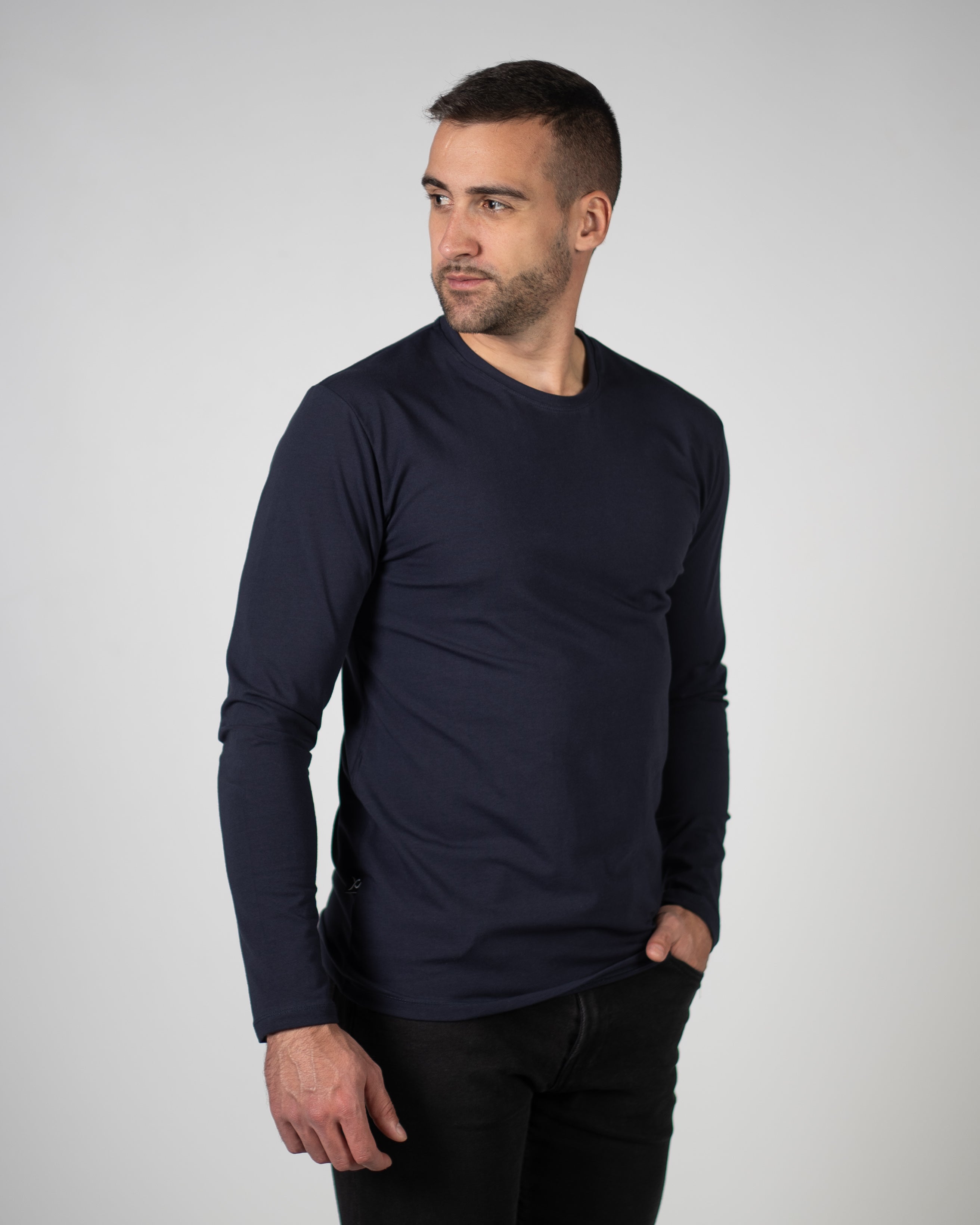 𝗧𝗵𝗲 𝗼𝗻𝗹𝘆 𝗼𝗻𝗲 𝗟𝗼𝗻𝗴 | Basic majica - Oxford