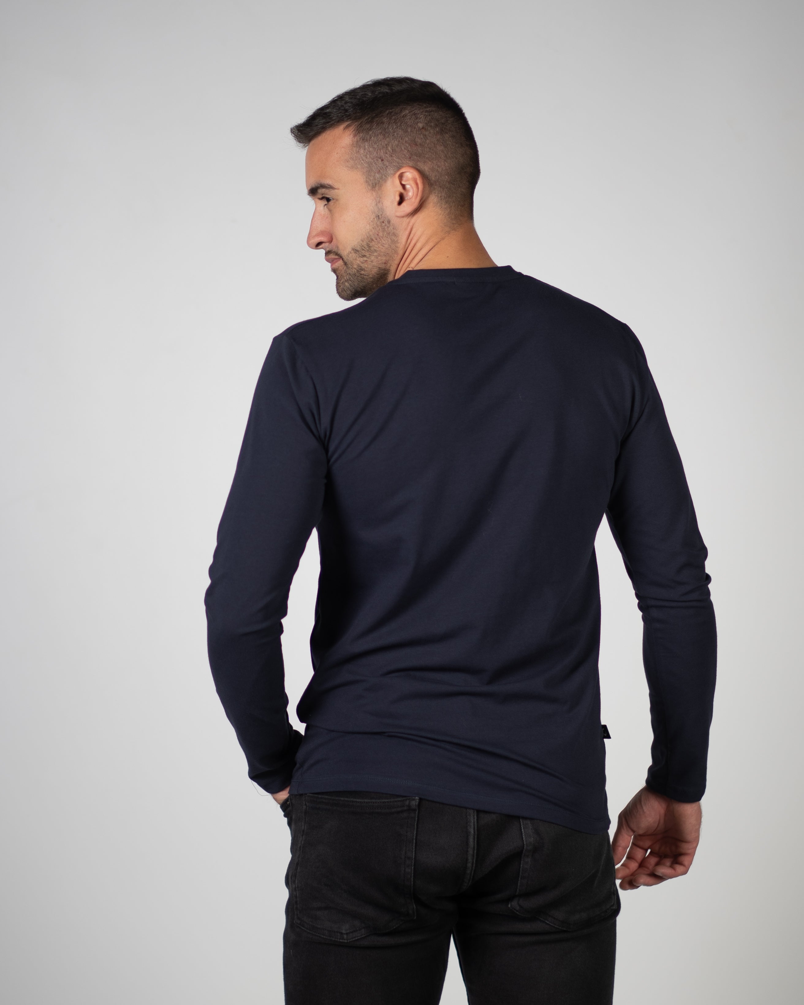 𝗧𝗵𝗲 𝗼𝗻𝗹𝘆 𝗼𝗻𝗲 𝗟𝗼𝗻𝗴 | Basic majica - Oxford