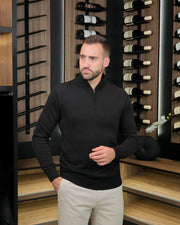 𝗔𝘂𝘁𝗵𝗼𝗿𝗶𝘁𝘆 | Half Zip Džemper - Black