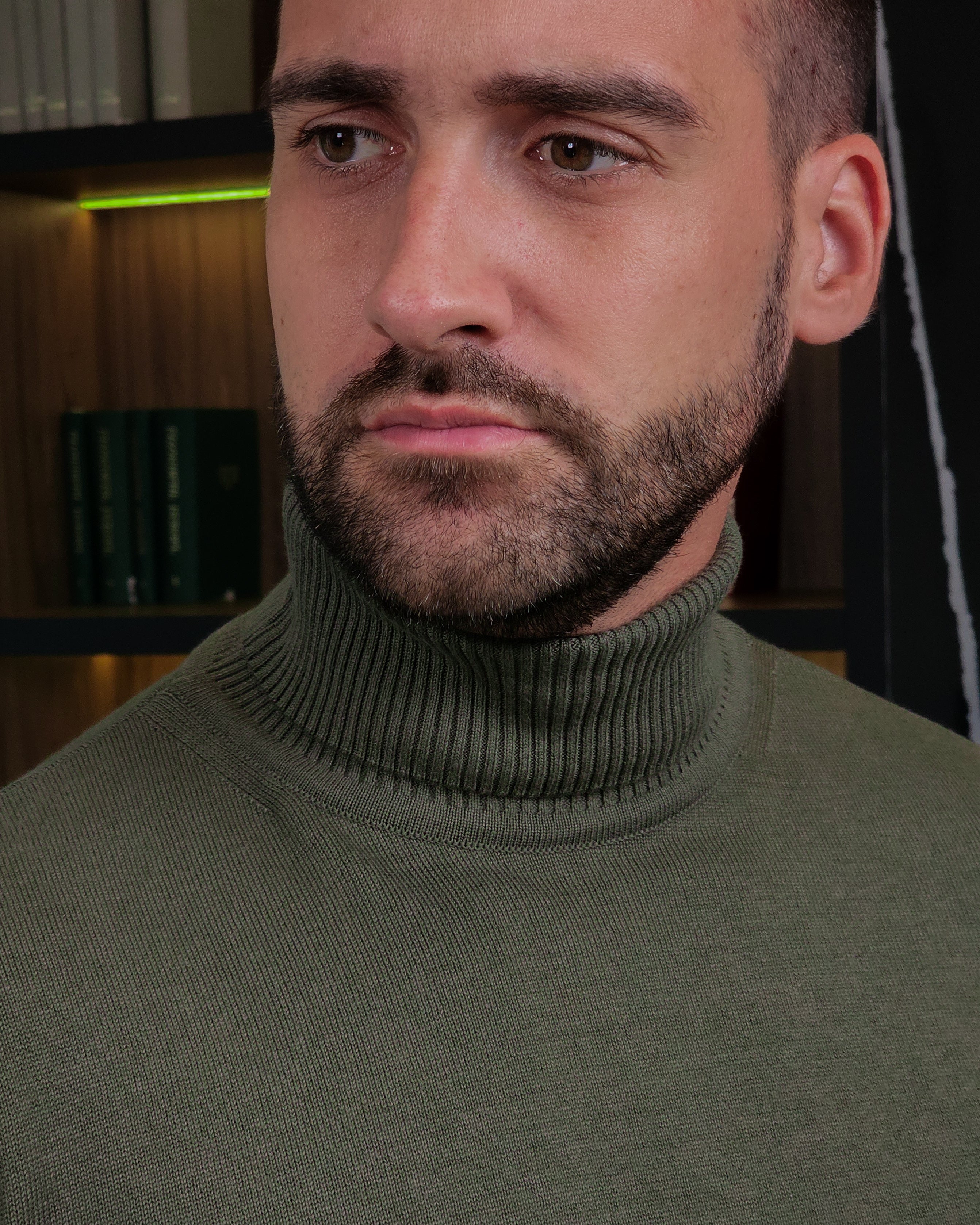 𝗜𝗻𝗻𝗼𝘃𝗮𝘁𝗼𝗿 | Džemper rolka - Dusty Olive